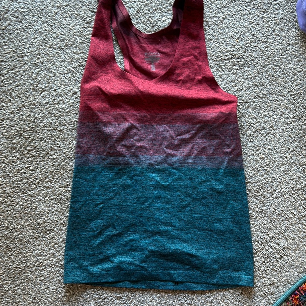 Athleta tank size M